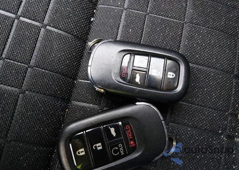 2024 Honda Hr-V Awd Sport/Awd Sport W/O Bsi z USA, uszkodzony, nr VIN 3CZRZ2H59RM738425